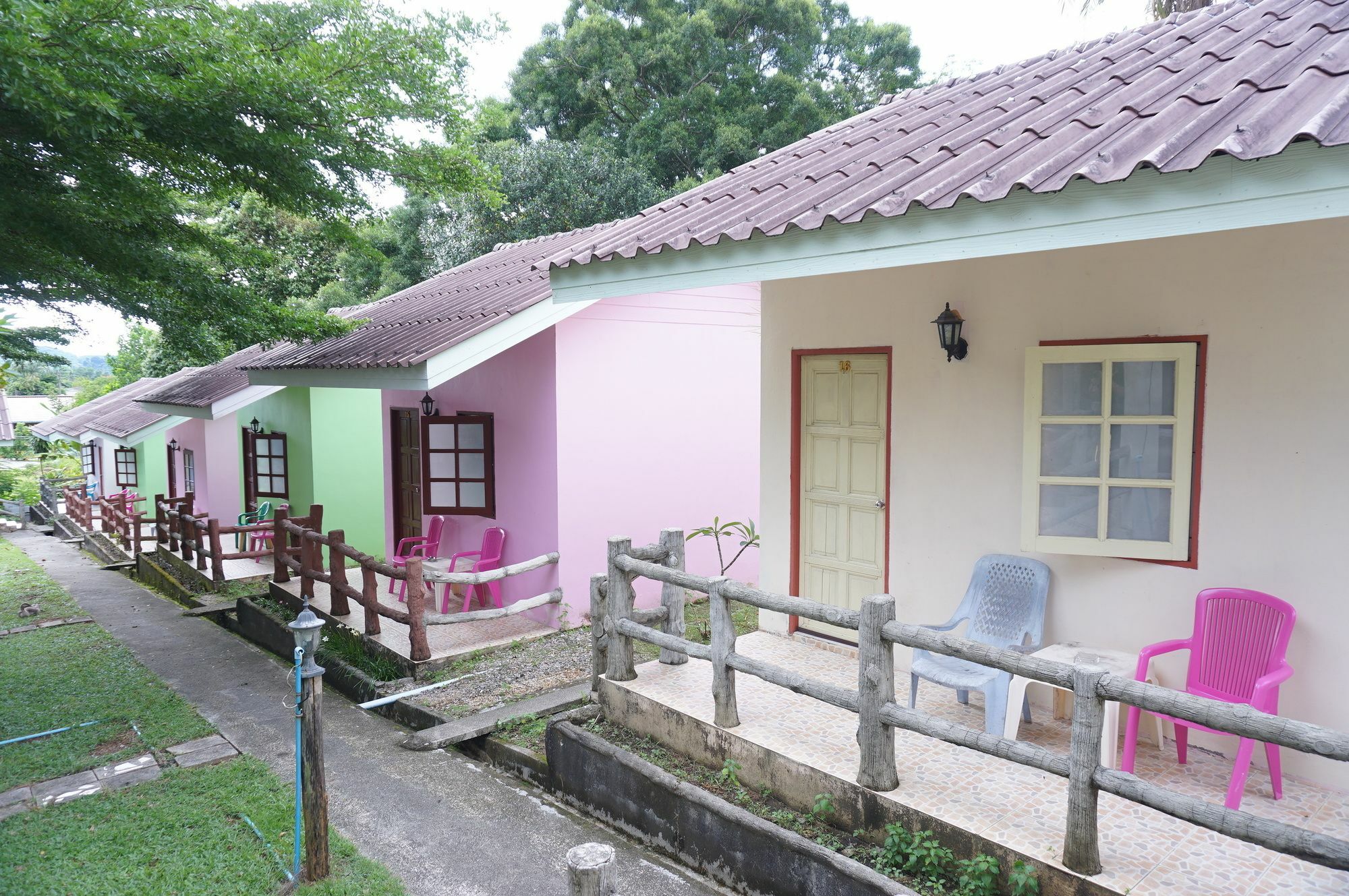 Dahla House Ranong Hotel Luaran gambar